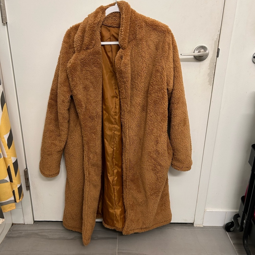 Women's Tan Faux Fur Coat